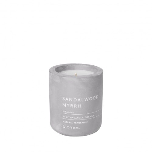 BLOMUS FRAGA Sandalwood Myrrh 65652 szürke illatgyertya