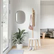 UMBRA PILLAR STOOL 1014257-668 fehér-natúr fa sámli és kabátakasztó álló fogas