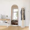 UMBRA HUBBA 1017062-104 Sárgaréz falnak dönthető íves tükör