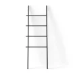 UMBRA LEANA 1017445-040 Fekete falnak dönthető létra szobainas